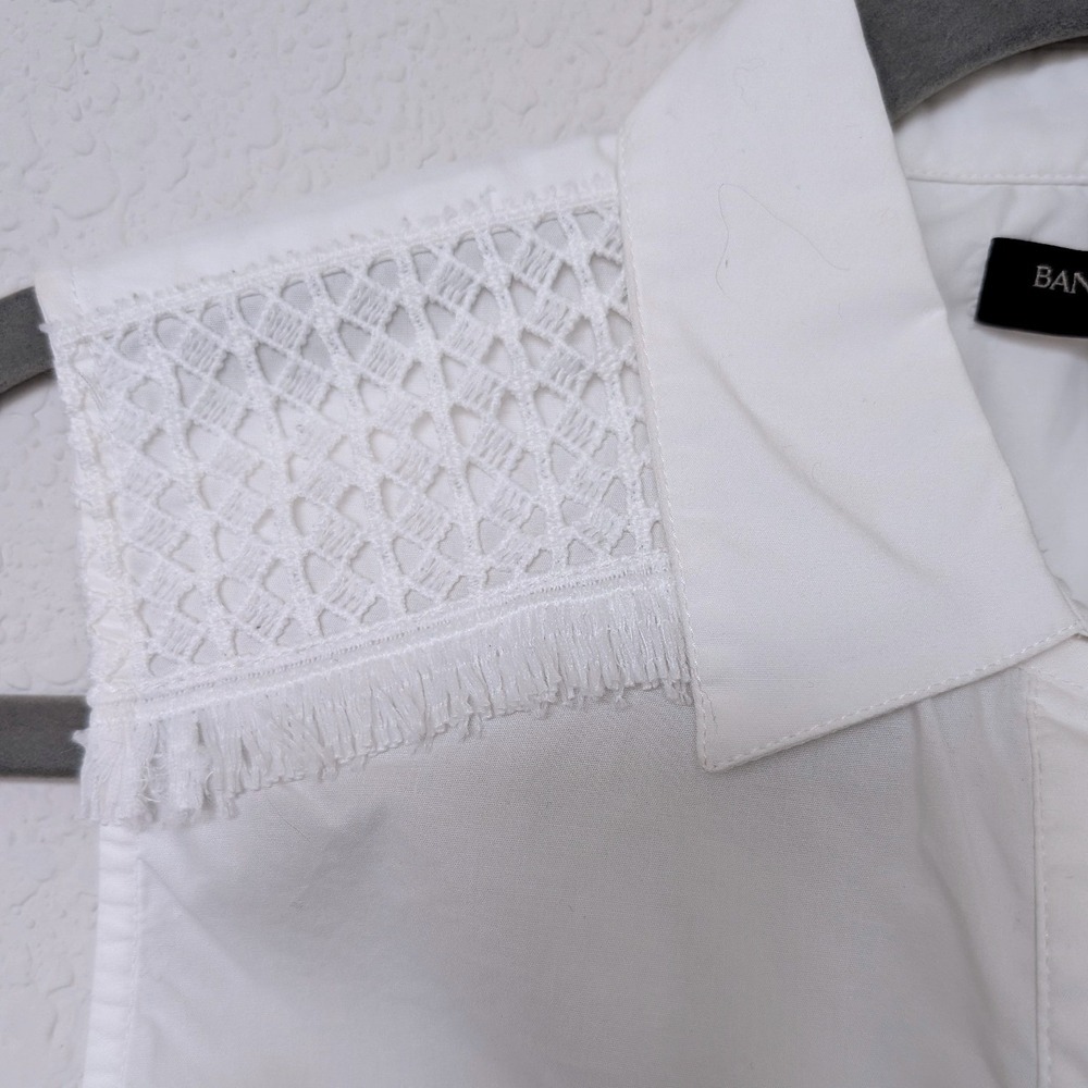 Banana Republic Riley Shirt Blouse Womens 4 White Sleeveless Crochet Lace Fringe - Picture 4 of 7